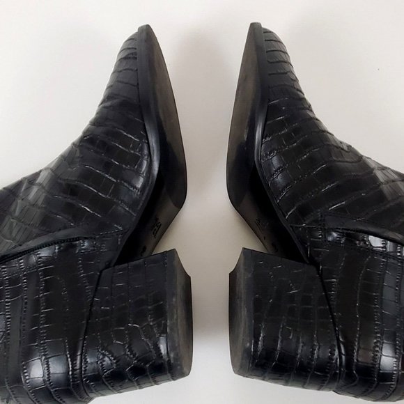 J. McLaughlin Gwyneth Black Leather Croc-Embossed Ankle Boots Size 9 - Picture 4 of 14